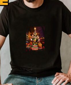 Disney Mickey Saves Christmas Promo Art Best T-Shirt
