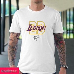 LeBron James Number 23 Los Angeles Lakers Signatures Premium T-Shirt